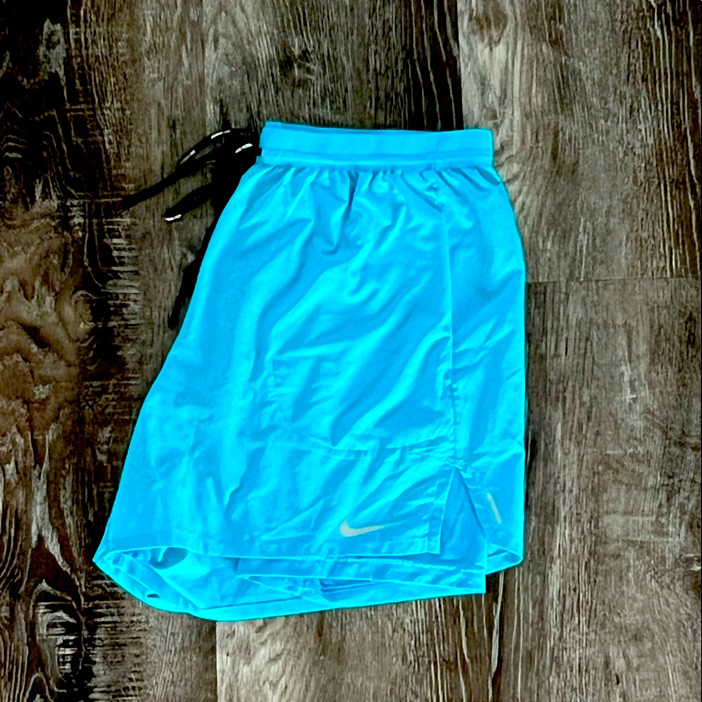 Mens Blue Nike 5 Inch Inseam Shorts